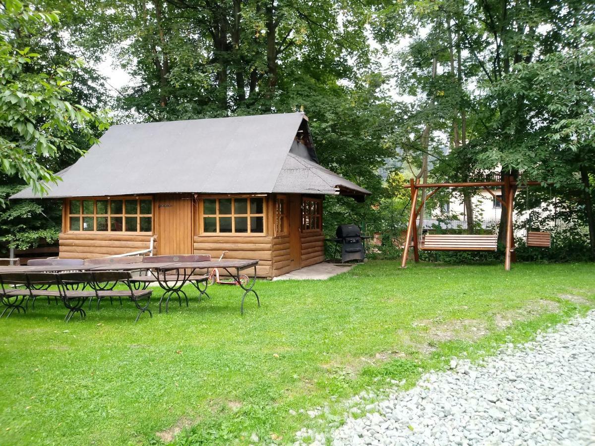 Gazdowka "Pod Pstragiem" Villa Korbielow Bagian luar foto